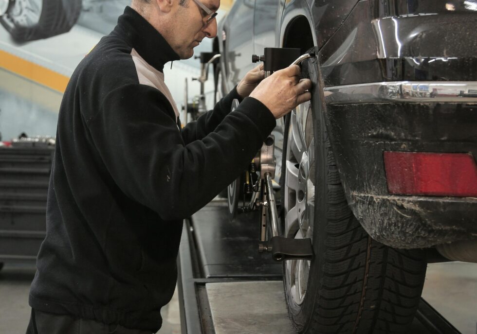 volkswagen-golf-tyre-replacement