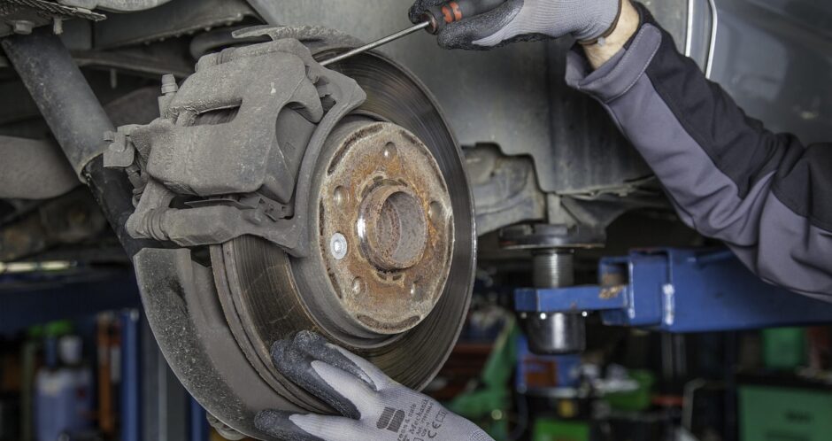 geraldoswald62-brake-disc-1749633_1280